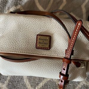 Dooney and Burke white crossbody purse